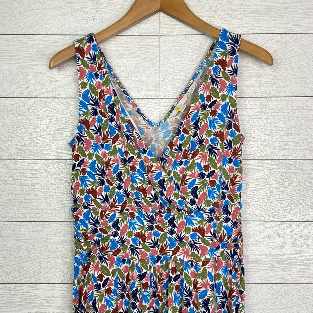 Floral V-Neck Sleeveless Midi Dress in Multicolor - Picture 4 of 5